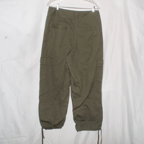 Venus Woman’s Olive Green Cargo Tie-Hem Utility Crop Pants — Size 14 - Picture 10 of 12